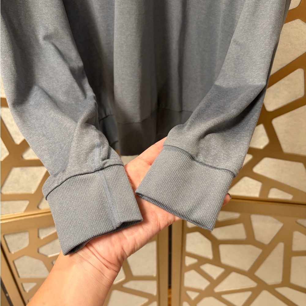 Vuori Halo Crew in Slate Blue - Picture 2 of 6